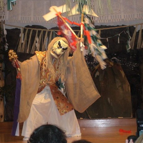 Night Dances at Takachiho Shrine