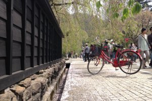 Visit the samurai houses at Uchimachi&nbsp;by bicycle.