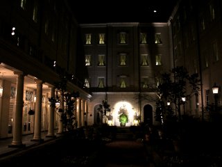 Hotel courtyard looks romantic at night
