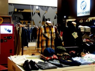 Sapporo Base Streetwear for the Generation Y of Susukino at Norbesa