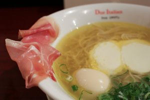 Fromage Ramen with Prosciutto