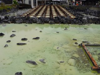 The yubatake is one of the most popular tourist attractions for Kusatsu, as it is one of the largest springs and the hub of town