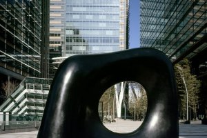 There are numerous permanent outdoor sculptures at Tokyo Midtown, too! 