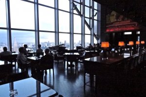 New York Bar: Stunning panoramic view of Tokyo as seen in "Lost In Translation"
