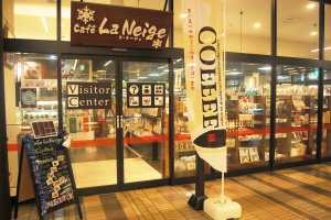 Visitor center and Cafe La Neige in Echigo-Yuzawa station