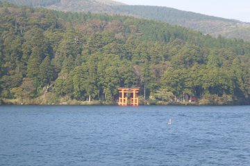 Hakone Shrine from the boat