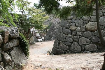 Labyrinth like walls of Matsusaka Castle ruins.