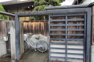 <p>&quot;บ้านกับจักรยาน&quot; ภาพชินตาในทาคายามะ</p>