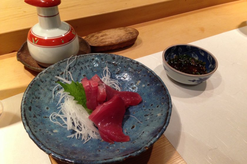 Super fresh bonito sashimi to start with