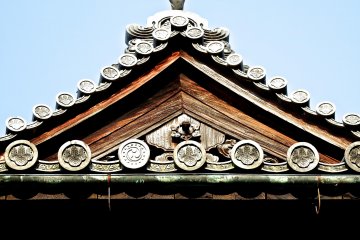 <p>Rooftop of Hokoji Temple&#39;s belfry</p>