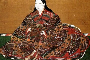 <p>Yodo-gimi, the No. 1 mistress of Toyotomi Hideyoshi, the lady of Osaka Castle and the mother of the last lord of Toyotomi Clan, Toyotomi Hideyori. Tragic mother and son...</p>