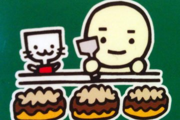 <p>This cute character is the restaurant&#39;s mascot.&nbsp;</p>