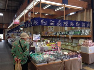 Take a look at the local dried fish and other specialities at the Maizuru Port Fish Markets (Toretore Ichiba in Japanese).