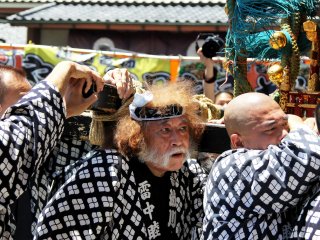 Many people of different ages, different looks and hairstyles were at the festival.&nbsp;