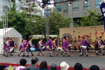 <p>The stage across from Kotodaikoen&nbsp;hosts the annual Sparrow Dance competition.&nbsp;</p>