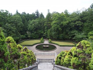 The best way to reach Narita-san Park is from the Great Pagoda of Peace, which looks down over this courtyard. From the courtyard, there are multiple entrances to the park