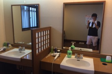 <p>At changing room&#39;s sink area, you&#39;ll find a dryer, cotton swabs, hair tonic and other personal care items which can be used free of charge</p>