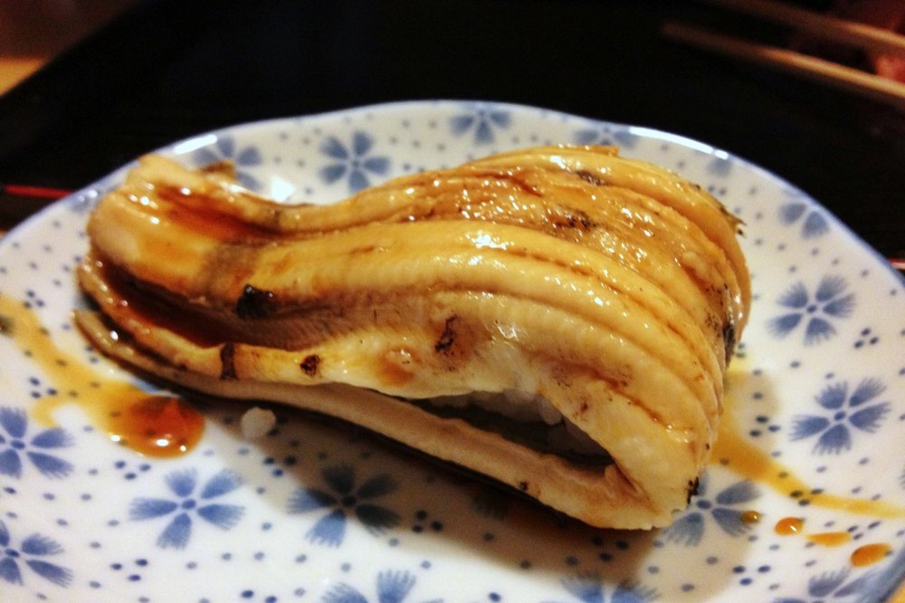 Delicious anago sushi ~ The difference between unagi and anago&nbsp;lies in the former being a fresh-water eel while the latter is a salt-water eel!