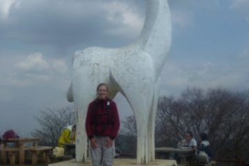 The strange concrete horse on the peak of Jimba-san!