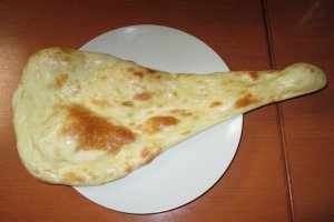 The portion sizes for naan are large