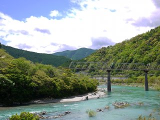 The Shimanto River is one of the last clear rivers of Japan. It has no dams and does not flow near any major cities.