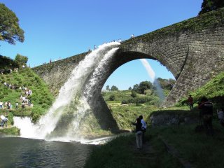 Water roars out of the Tsujunkyo&nbsp;aqueduct in rural Kumamoto