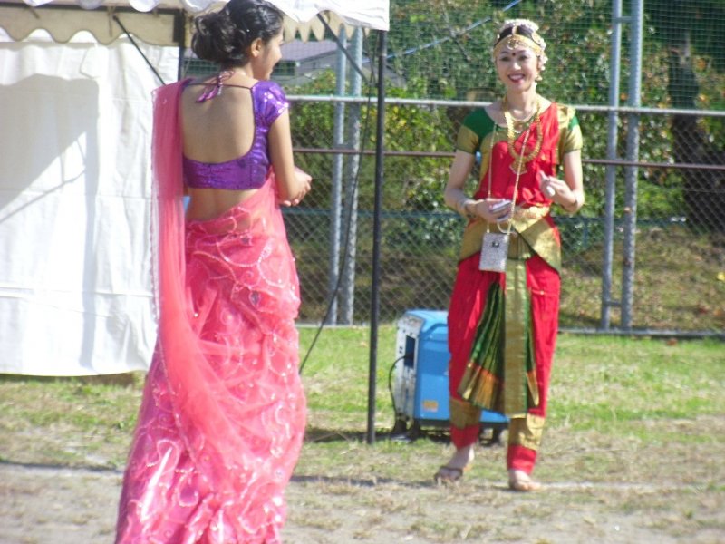<p>You will see many traditional costumes at the event</p>