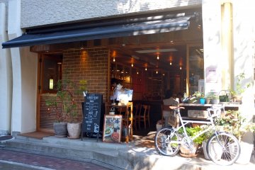 <p>A well-known vegetable-based restaurant; it&#39;s called Soaks.</p>