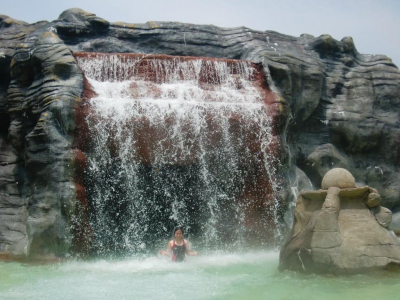 Dragon Waterfall -- Waterfall pool and fun under the falling water