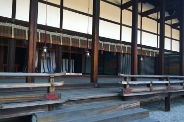 <p>พระตำหนัก Seiryoden ที่อยู่ด้านในของพระราชวังเกียวโตชั้นใน ซึ่งอาคารนี้ถูกสร้างขึ้นเพื่อเป็นที่ประทับของพระจักรพรรดิ์ในสมัยปลายศตวรรษที่ 8 จนมาถึงศตวรรษที่ 11&nbsp;</p>