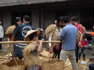 You can wear traditional clothes made from hay during this event