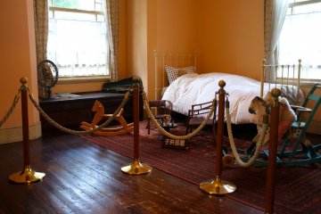 <p>The children&rsquo;s bedroom of Moegi House</p>