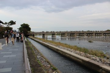 <p>Вид всего моста&nbsp;Тогёцукё</p>