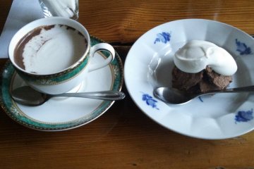 <p>The cafe does chocolate well - both the drink and the mousse are smooth and rich</p>