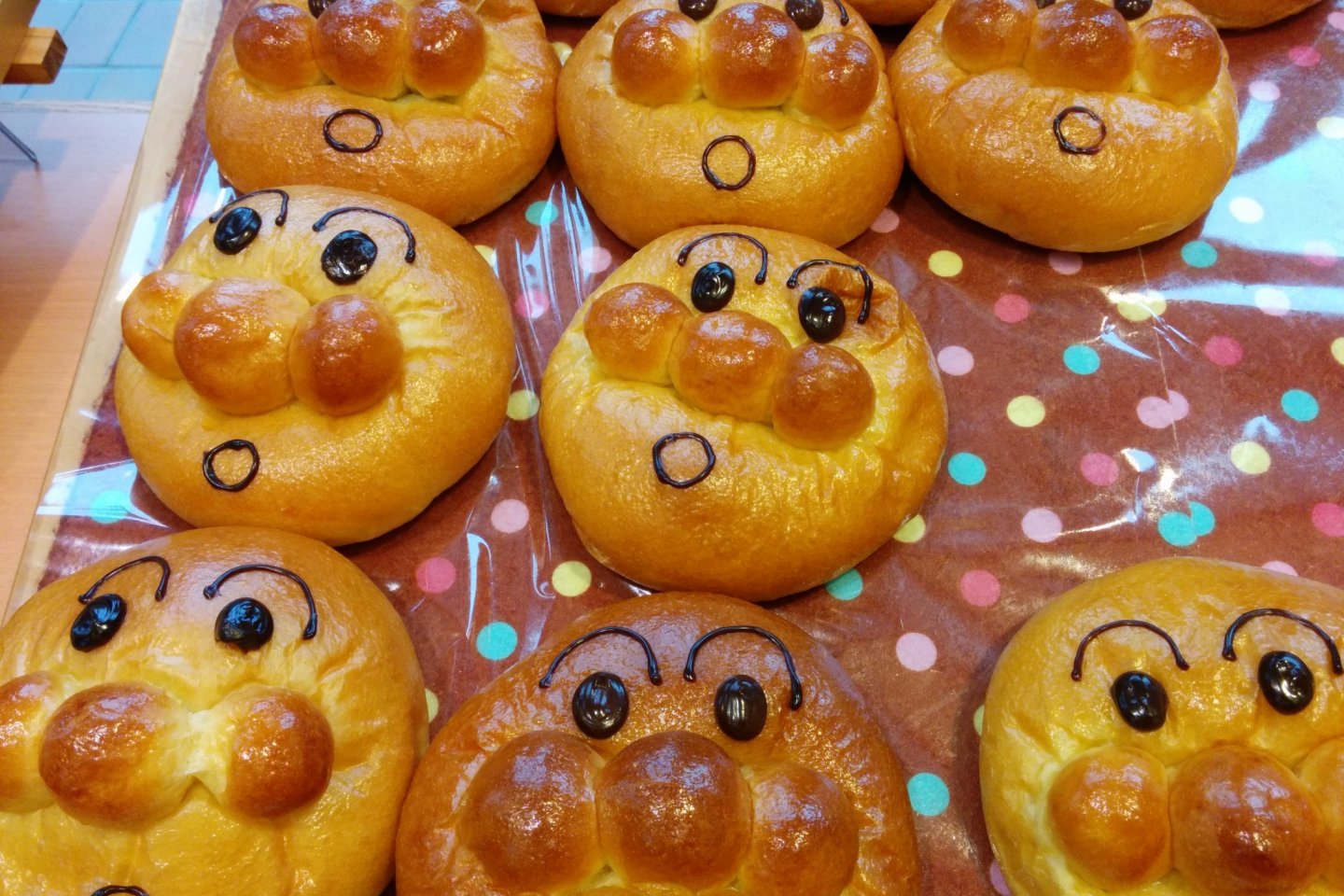 Uncle Jam's Bakery makes a whole host of baked goods modeled after Anpanman characters 