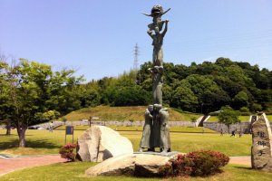 Statue at the Fujiyama Health and Culture Park