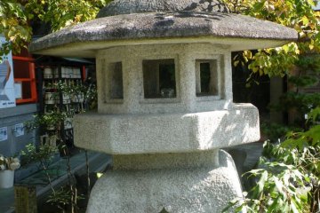 <p>One of the first things you see as you near the pagoda.</p>