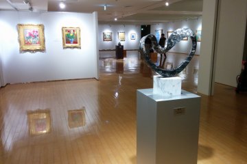 <p>The main gallery</p>