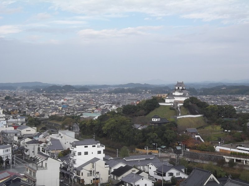 <p>A view of the castle on its hill from my hotel</p>