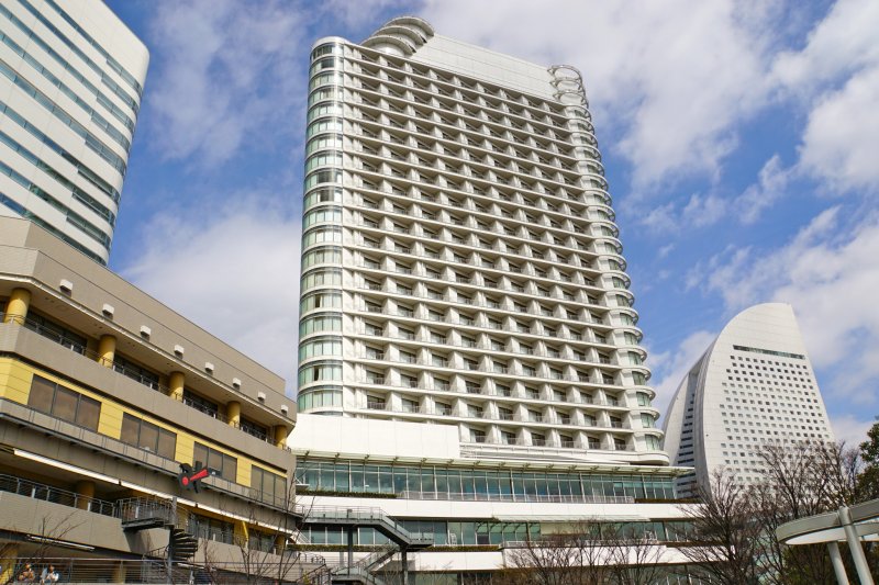 <p>The Yokohama Bay Hotel Tokyu is located in the heart of Minato Mirai 21</p>