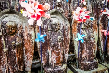 <p>The first of many &lsquo;Jizo` statues</p>