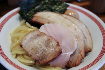 Tsukemen toppings &ndash; see the &#39;tori no tataki&#39; seared chicken sashimi, which can be eaten as is or cooked somewhat in the broth.
