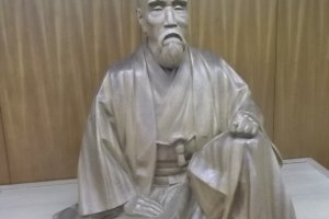 The statue of Issey Hatakeyama