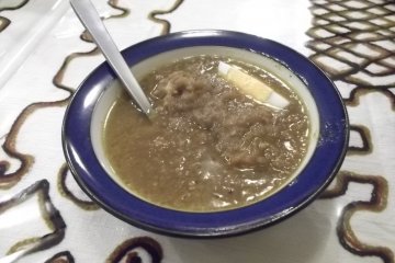 <p>Doro alicha, mild chicken stew</p>