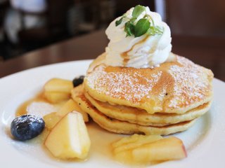 These apple and cinnamon pancakes were exceptional