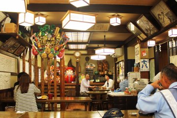 <p>Many locals and tourists visit this restaurant; I came at a quiet time!</p>
