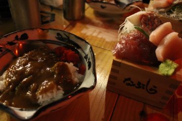<p>Start out with some curry and fresh sashimi</p>