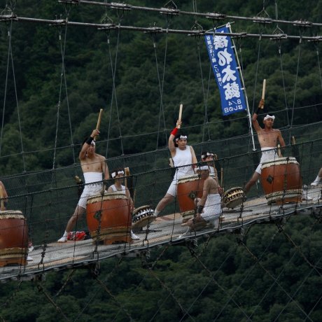 Swinging Taiko at the Tsuribashi Festival