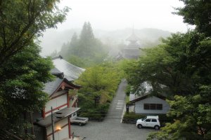 Morning mists on the octagonal pagoda