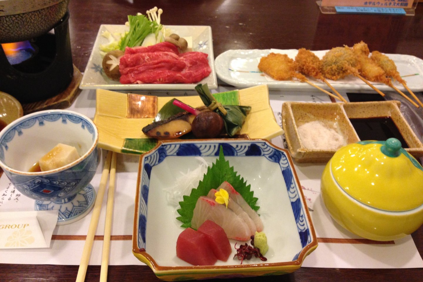 El restaurante del Hotel Wellnes Yamatoji sirve algunos de los platillos tradicionales de la cocina de Nara.